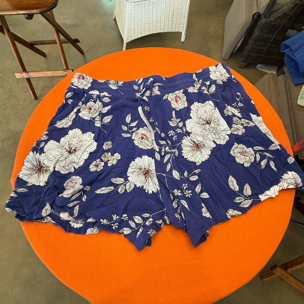 C. Wonder High Waist Blue and White Floral Shorts